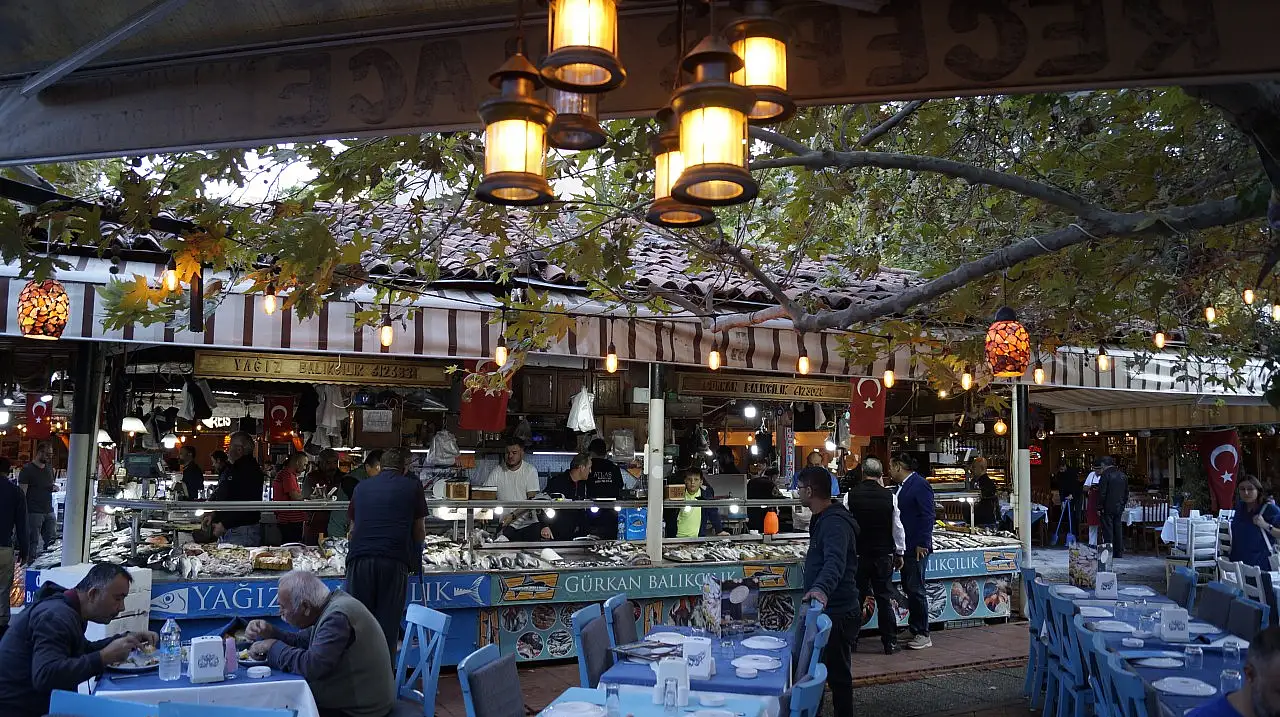 Must-Try Foods and the Best Restaurants in Fethiye
