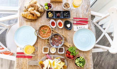 Why Bed & Breakfast is the Ultimate Way to Travel